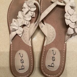 b.ø.c White Floral Sandals 9m